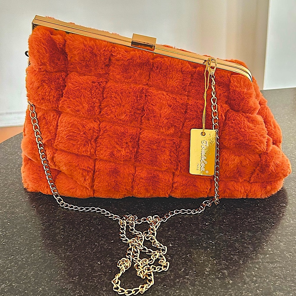 GREAT VEGAN FUR NEW FRENCH BAG